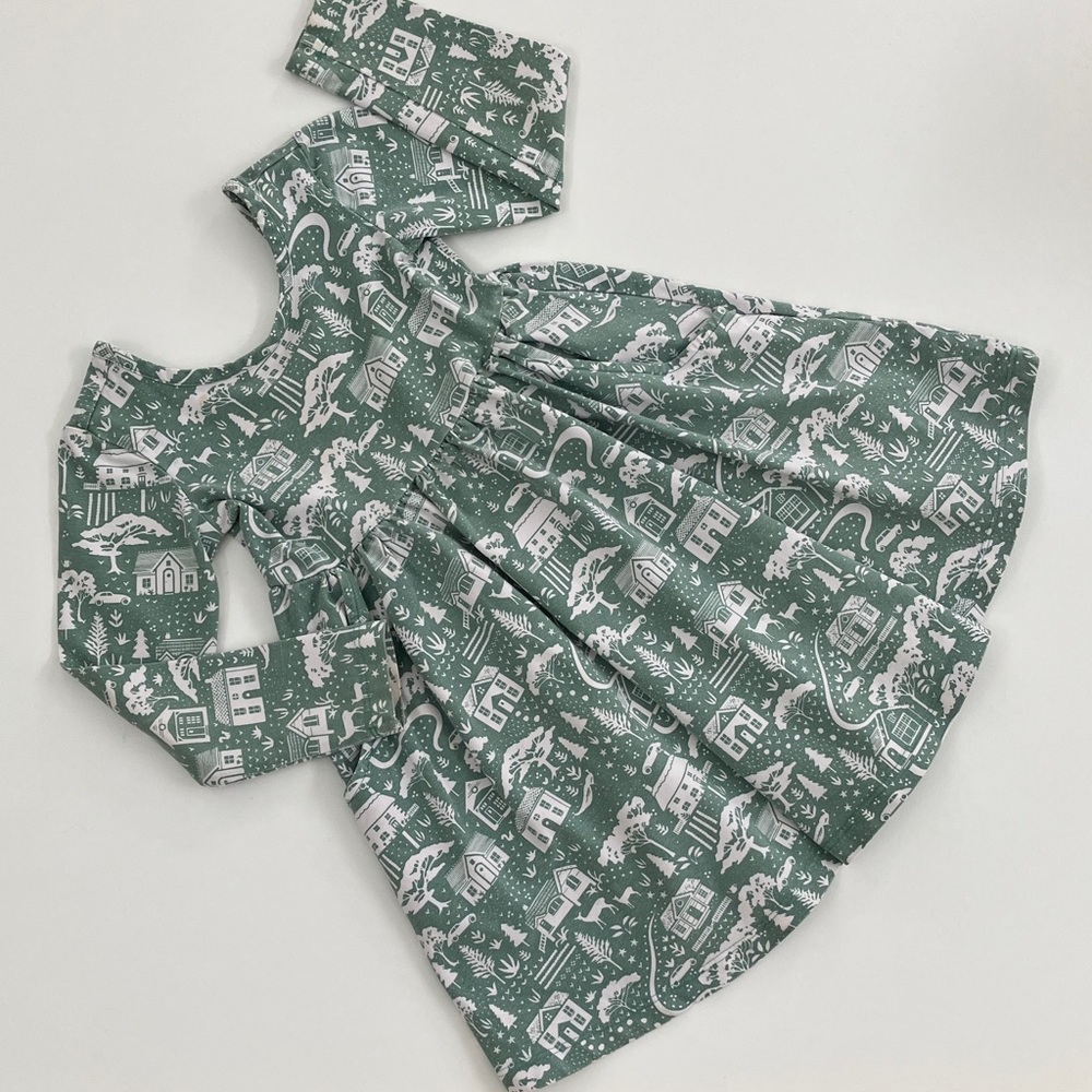 Hanna Andersson Dress (size 90)
